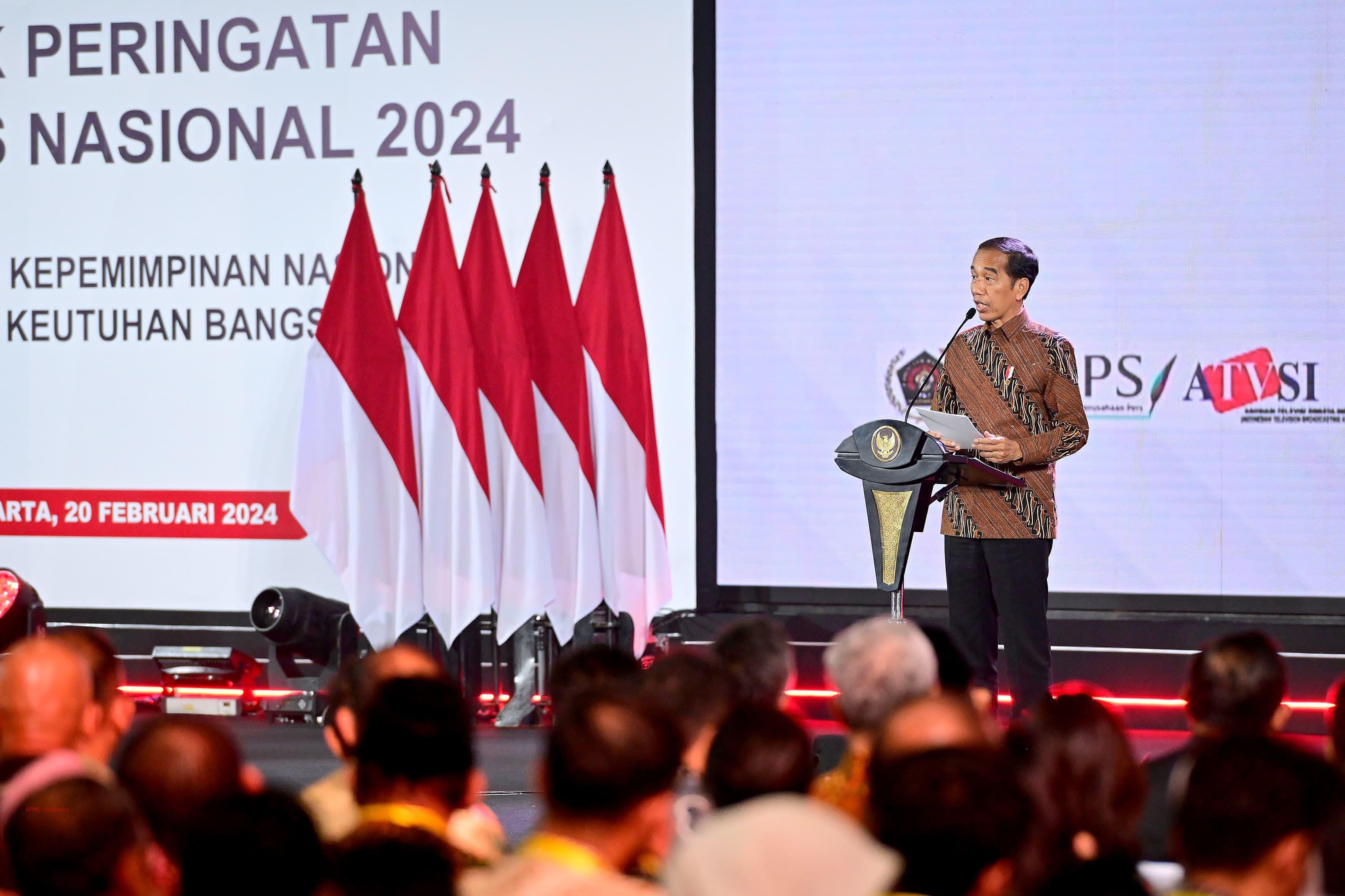 Presiden Jokowi sahkan Perpres Tanggung Jawab Platfom Digital